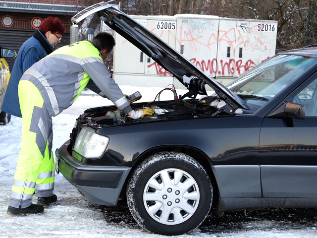 Car Breakdown Roadside Assistance